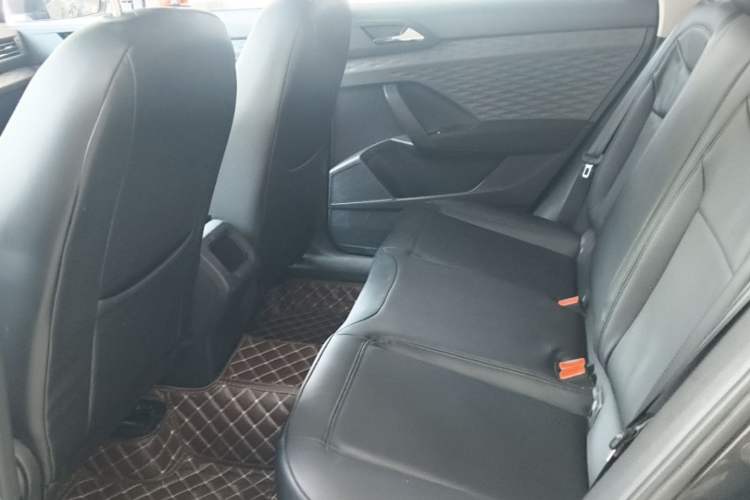 Used Volkswagen Tharu 2021 280TSI Two-Wheel Drive Trend Edition Left Rear Seat