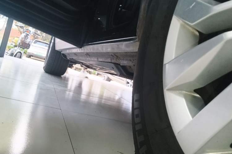 Used Volkswagen Tharu 2021 280TSI Two-Wheel Drive Trend Edition Left Side Sill