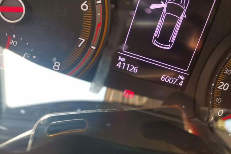 Used Volkswagen Tharu 2021 280TSI Two-Wheel Drive Comfort Edition Odometer Close Up
