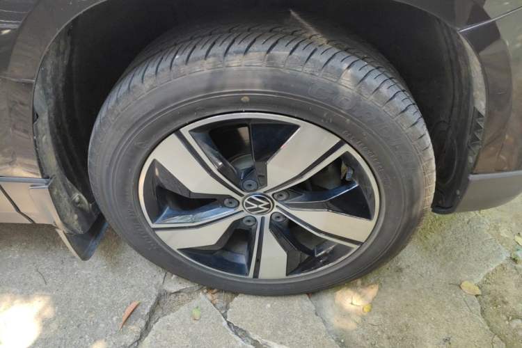Used Volkswagen Tharu 2021 280TSI Two-Wheel Drive Comfort Edition Right Front Wheel Hub