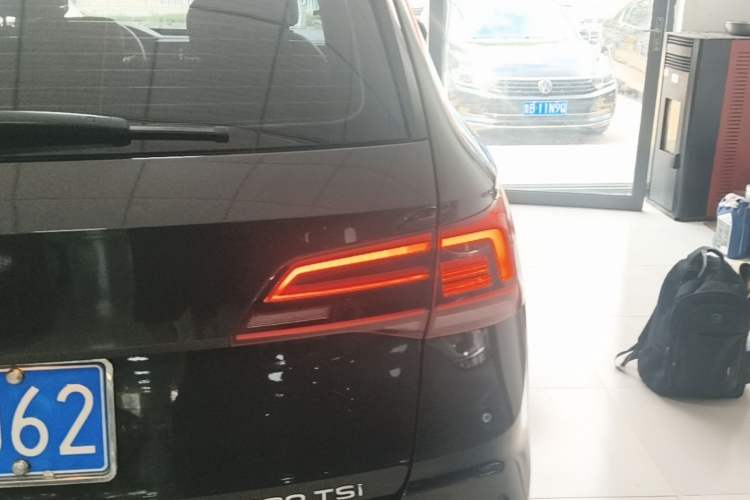 Used Volkswagen Tharu 2021 280TSI Two-Wheel Drive Trend Edition Right Rear Taillight