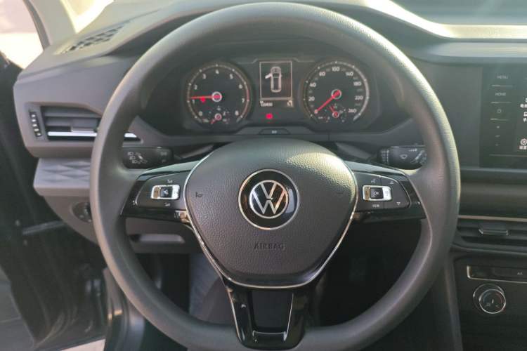 Used Volkswagen Tharu 2021 280TSI Two-Wheel Drive Trend Edition Steering Wheel