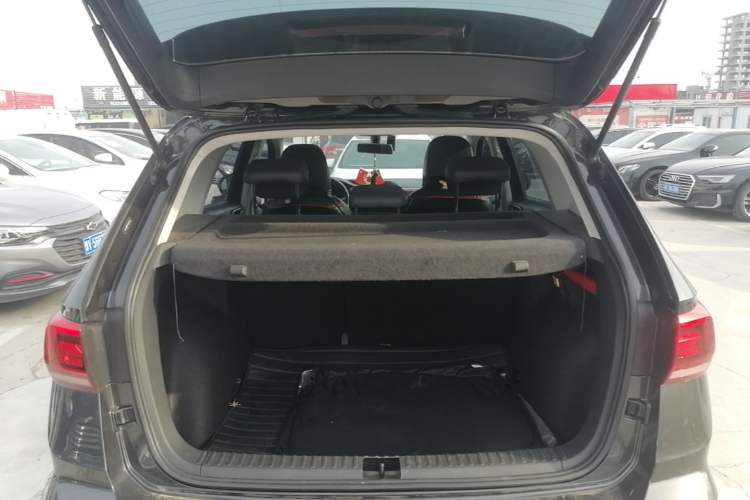 Used Volkswagen Tharu 2021 280TSI Two-Wheel Drive Comfort Edition Trunk