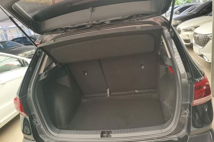 Used Volkswagen Tharu 2021 280TSI Two-Wheel Drive Trend Edition Trunk