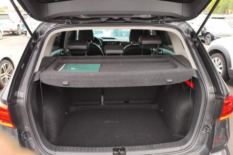Used Volkswagen Tharu 2021 280TSI Two-Wheel-Drive Luxury Plus Edition Trunk
