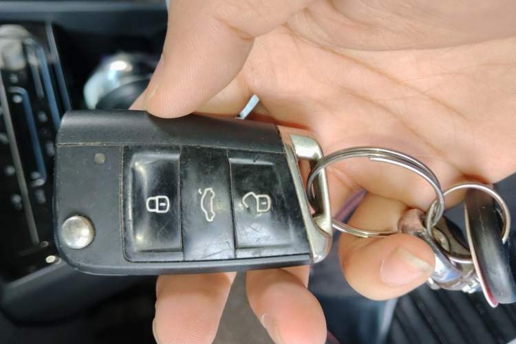 Used Volkswagen Tharu 2021 280TSI Two-Wheel Drive Comfort Edition Vehicle Key