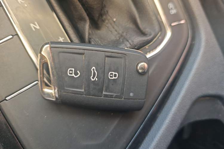 Used Volkswagen Tharu 2021 280TSI Two-Wheel Drive Comfort Edition Vehicle Key