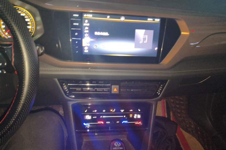 Used Volkswagen Tharu 2021 280TSI Two-Wheel-Drive Luxury Plus Edition Audio And AC Panel