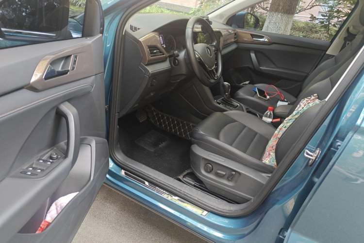 Used Volkswagen Tharu 2021 280TSI Two-Wheel-Drive Luxury Plus Edition Driver Seat
