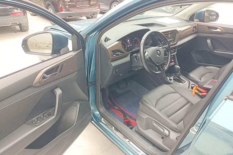 Used Volkswagen Tharu 2021 280TSI Two-Wheel Drive Comfort Edition Driver Seat