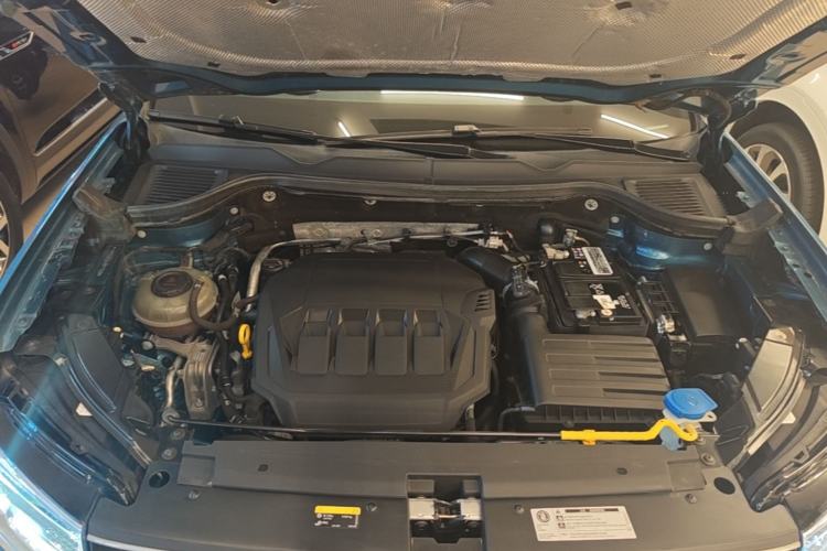 Used Volkswagen Tharu 2021 330TSI Four-Wheel Drive Luxury Edition Engine Bay