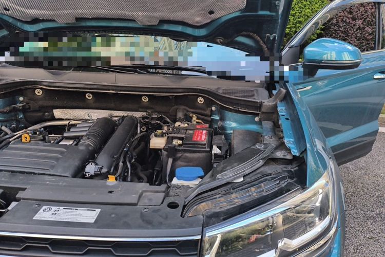 Used Volkswagen Tharu 2021 280TSI Two-Wheel-Drive Luxury Plus Edition Engine Bay Left