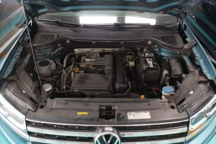 Used Volkswagen Tharu 2021 280TSI Two-Wheel-Drive Luxury Plus Edition Engine Bay