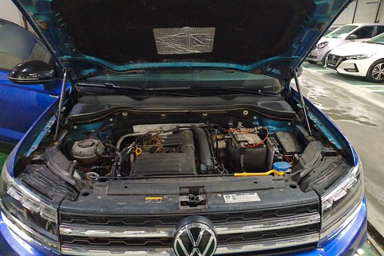 Used Volkswagen Tharu 2021 280TSI Two-Wheel Drive Trend Edition Engine Bay