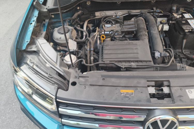 Used Volkswagen Tharu 2021 280TSI Two-Wheel-Drive Luxury Edition Engine Bay Right