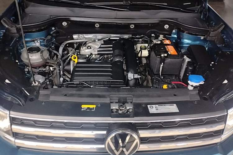 Used Volkswagen Tharu 2021 280TSI Two-Wheel-Drive Luxury Plus Edition Engine Bay