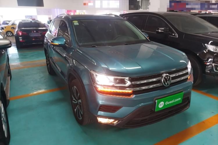 Used Volkswagen Tharu 2021 280TSI Two-Wheel-Drive Luxury Plus Edition Front Right 45 Deg