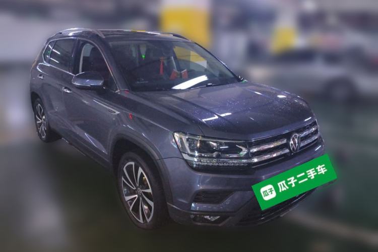Used Volkswagen Tharu 2021 280TSI Two-Wheel-Drive Luxury Plus Edition Front Right 45 Deg