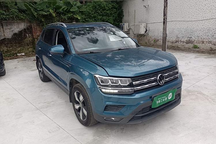 Used Volkswagen Tharu 2021 280TSI Two-Wheel Drive Comfort Edition Front Right 45 Deg