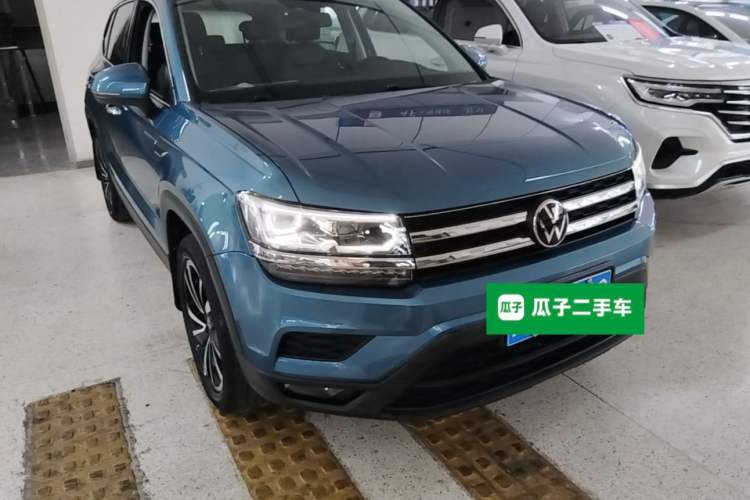 Used Volkswagen Tharu 2021 280TSI Two-Wheel-Drive Luxury Edition Front Right 45 Deg