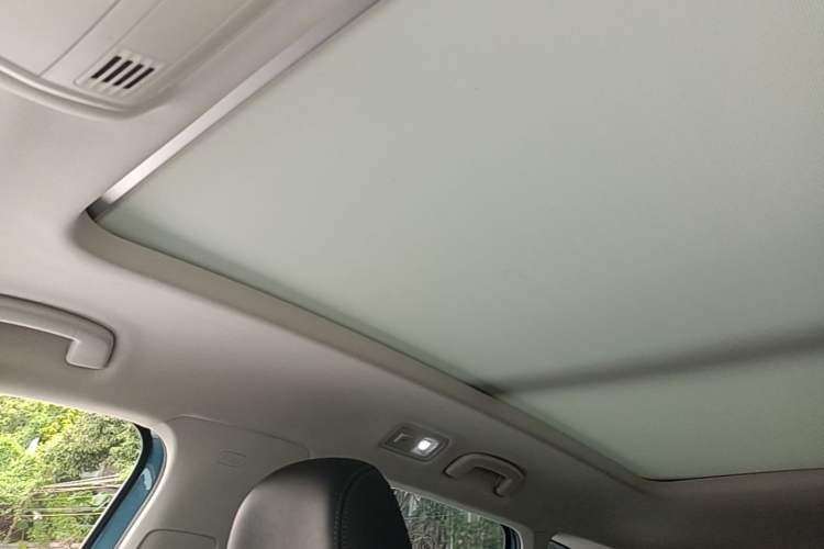 Used Volkswagen Tharu 2021 280TSI Two-Wheel Drive Comfort Edition Headliner