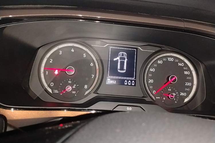 Used Volkswagen Tharu 2021 280TSI Two-Wheel-Drive Luxury Plus Edition Instrument Cluster