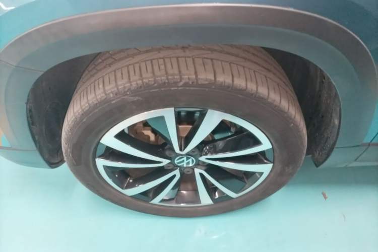 Used Volkswagen Tharu 2021 280TSI Two-Wheel-Drive Luxury Plus Edition Left Front Wheel Hub