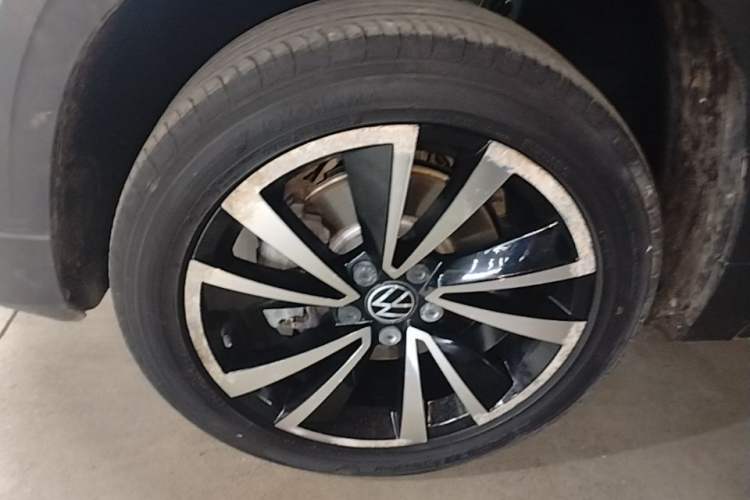 Used Volkswagen Tharu 2021 280TSI Two-Wheel-Drive Luxury Plus Edition Left Front Wheel Hub