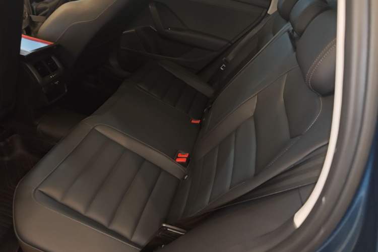 Used Volkswagen Tharu 2021 330TSI Four-Wheel Drive Luxury Edition Left Rear Seat