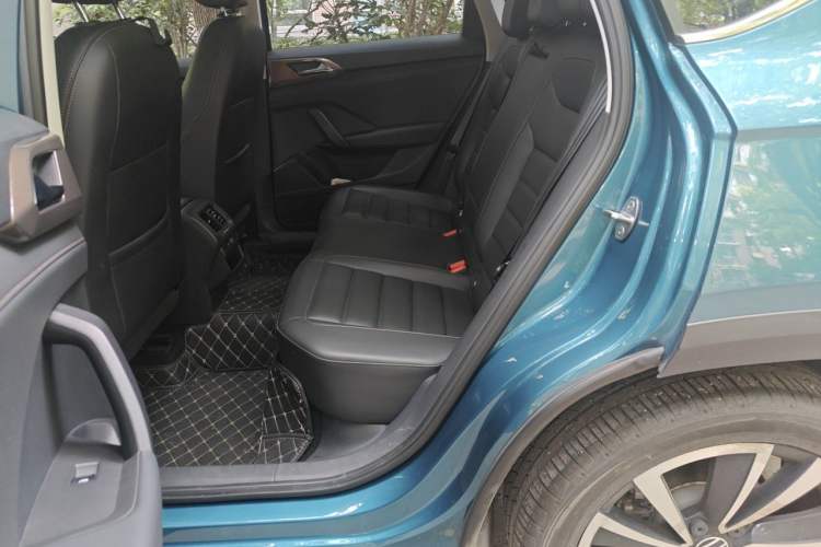 Used Volkswagen Tharu 2021 280TSI Two-Wheel-Drive Luxury Plus Edition Left Rear Seat