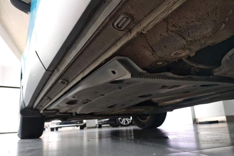 Used Volkswagen Tharu 2021 280TSI Two-Wheel Drive Trend Edition Left Side Sill