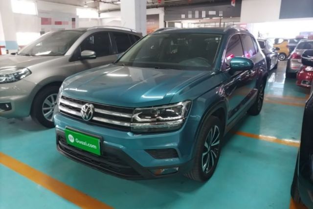 Używany Volkswagen Tharu 2021 280TSI Two-Wheel-Drive Luxury Plus Edition