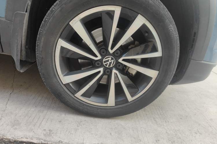 Used Volkswagen Tharu 2021 280TSI Two-Wheel-Drive Luxury Edition Right Front Wheel Hub
