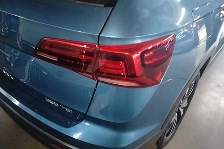 Used Volkswagen Tharu 2021 280TSI Two-Wheel-Drive Luxury Plus Edition Right Rear Taillight
