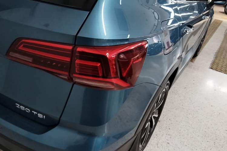 Used Volkswagen Tharu 2021 280TSI Two-Wheel-Drive Luxury Edition Right Rear Taillight