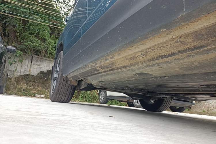 Used Volkswagen Tharu 2021 280TSI Two-Wheel Drive Comfort Edition Right Side Sill