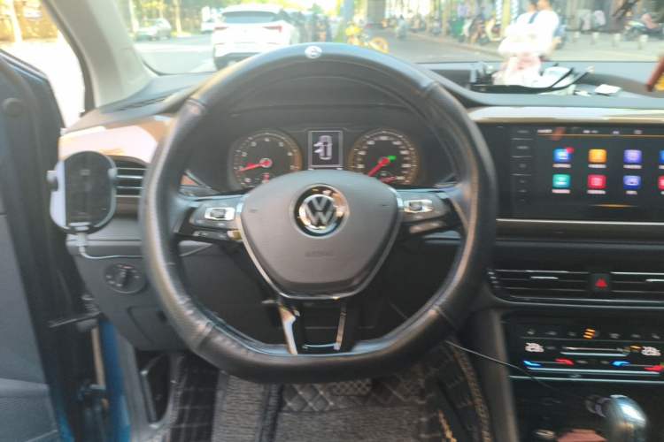 Used Volkswagen Tharu 2021 280TSI Two-Wheel-Drive Luxury Edition Steering Wheel