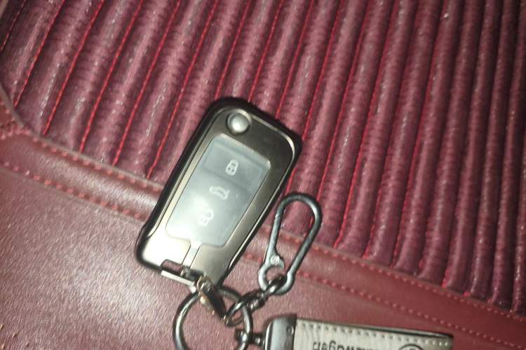 Used Volkswagen Tharu 2021 280TSI Two-Wheel-Drive Luxury Plus Edition Vehicle Key