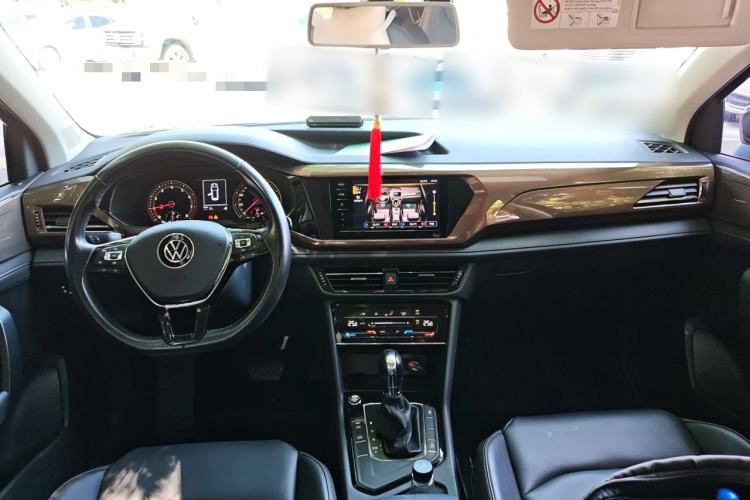 Used Volkswagen Tharu 2021 280TSI Two-Wheel Drive Comfort Edition Center Console