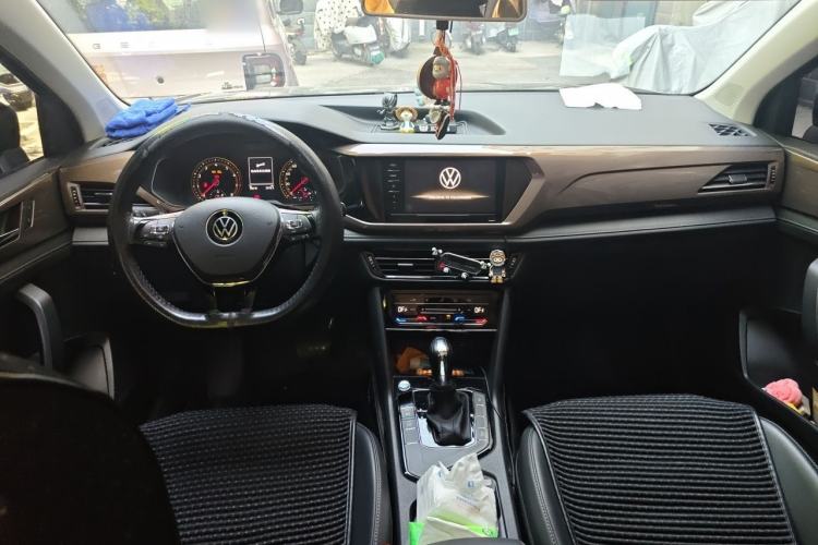 Used Volkswagen Tharu 2021 280TSI Two-Wheel Drive Comfort Edition Center Console