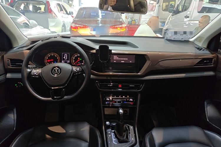 Used Volkswagen Tharu 2021 280TSI Two-Wheel Drive Comfort Edition Center Console
