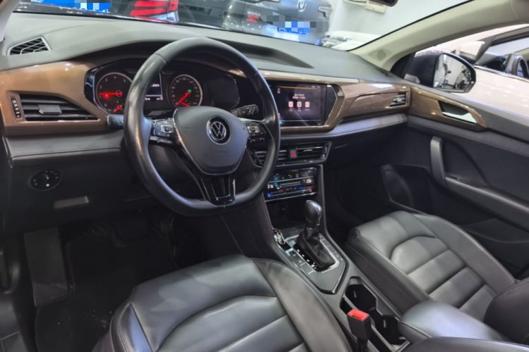 Used Volkswagen Tharu 2021 280TSI Two-Wheel Drive Comfort Edition Center Console