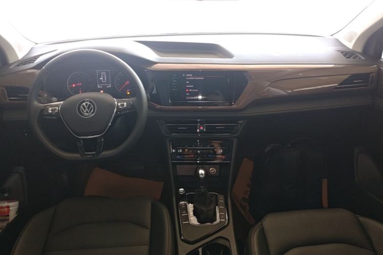 Used Volkswagen Tharu 2021 280TSI Two-Wheel Drive Comfort Edition Center Console