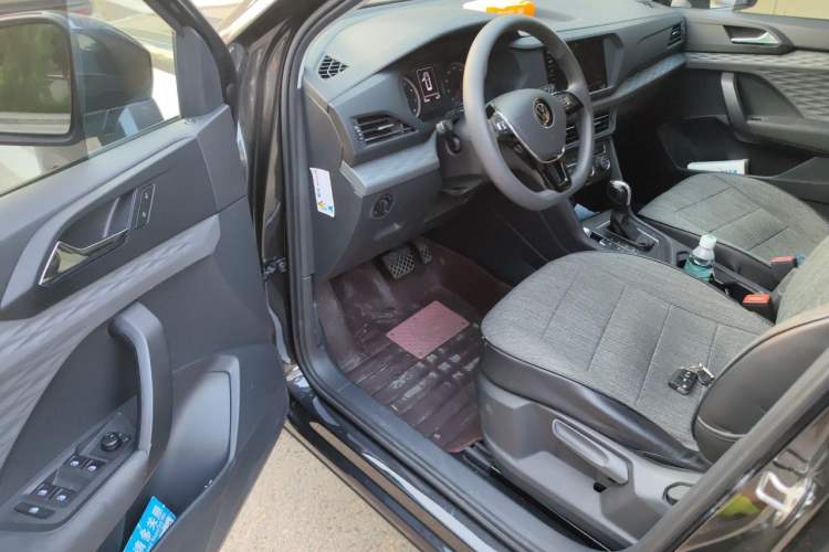 Used Volkswagen Tharu 2021 280TSI Two-Wheel Drive Trend Edition Driver Seat