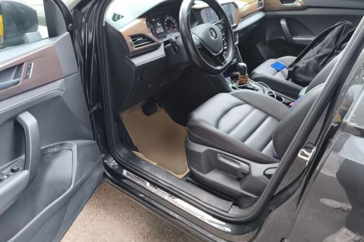 Used Volkswagen Tharu 2021 280TSI Two-Wheel Drive Comfort Edition Driver Seat