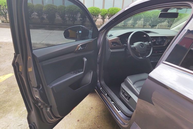 Used Volkswagen Tharu 2021 280TSI Two-Wheel-Drive Luxury Plus Edition Driver Seat