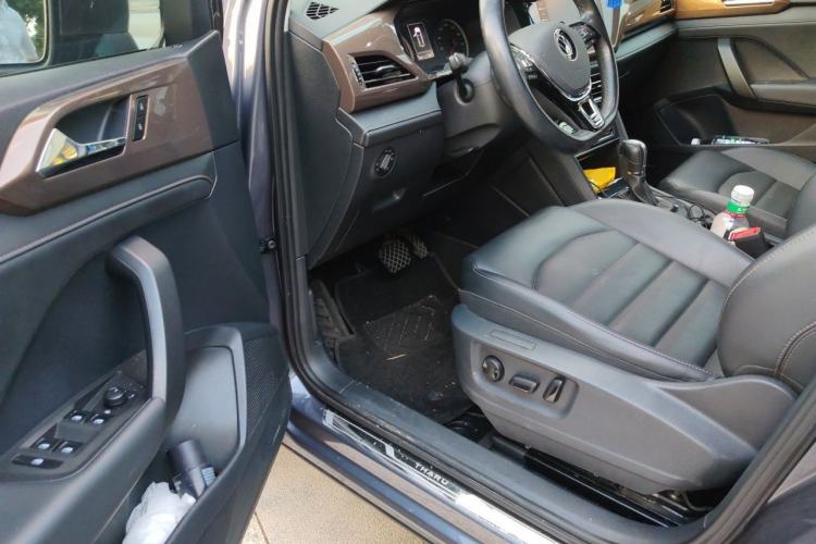 Used Volkswagen Tharu 2021 280TSI Two-Wheel-Drive Luxury Plus Edition Driver Seat