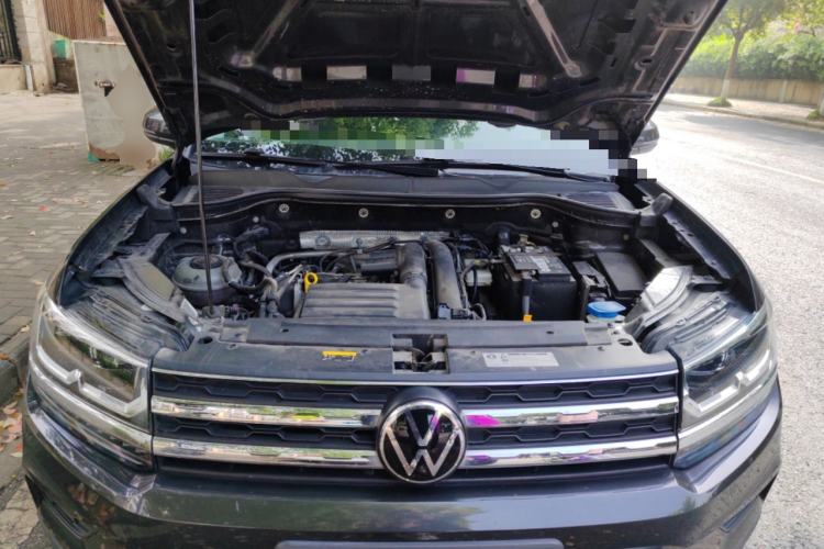 Used Volkswagen Tharu 2021 280TSI Two-Wheel-Drive Luxury Plus Edition Engine Bay