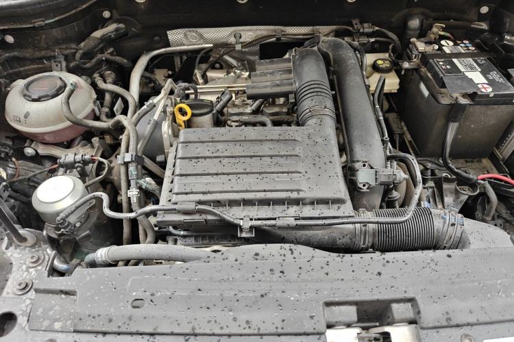 Used Volkswagen Tharu 2021 280TSI Two-Wheel-Drive Luxury Plus Edition Engine Bay