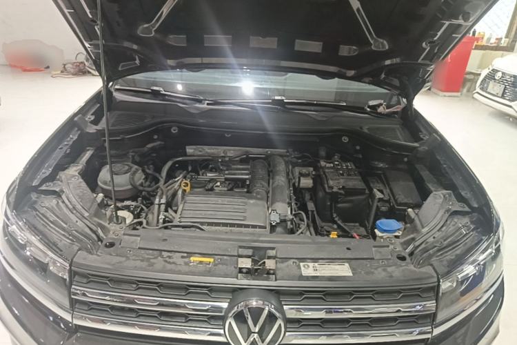 Used Volkswagen Tharu 2021 280TSI Two-Wheel Drive Trend Edition Engine Bay